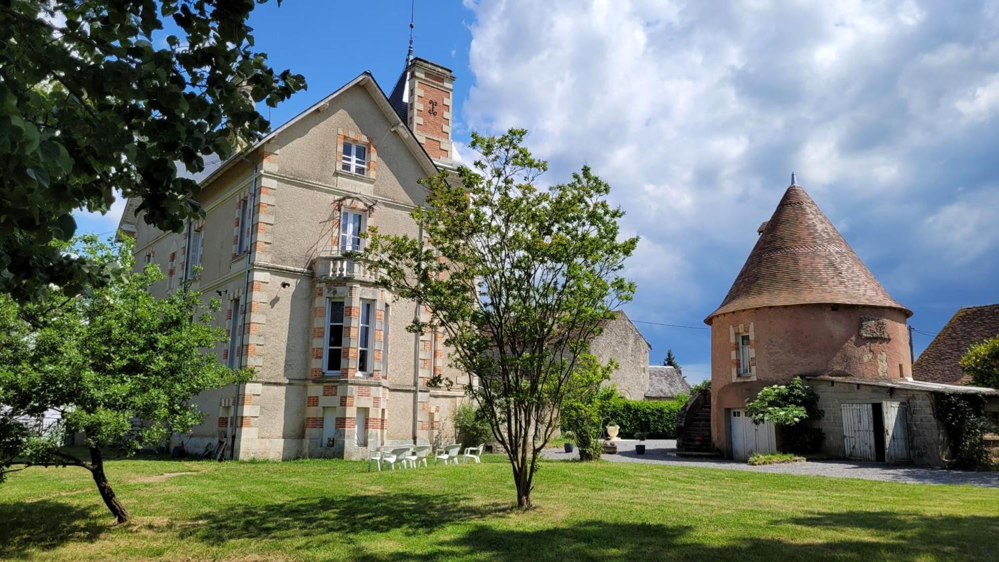 Villa Saint Pierre La Trimouille エクステリア 写真