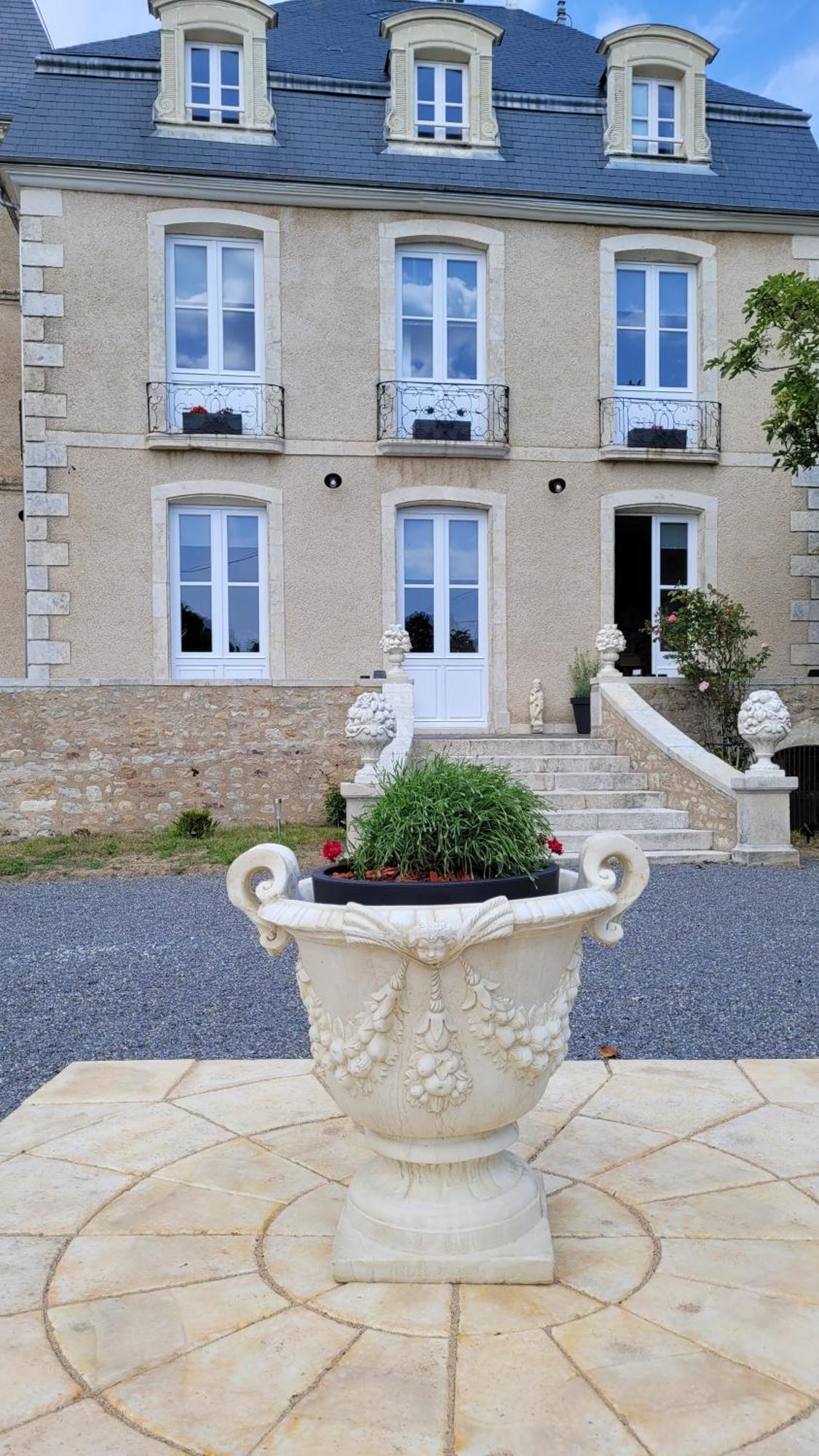 Villa Saint Pierre La Trimouille エクステリア 写真